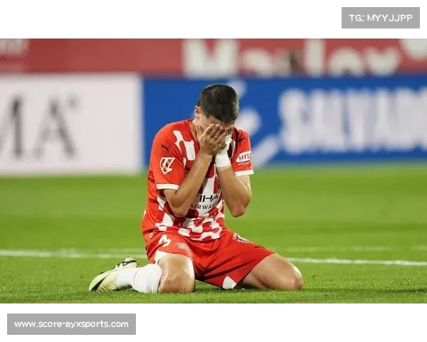 西甲新援首秀即染红 皇马艰难1-0胜赫罗纳 亿元先生恐面临追加处罚 西甲新援首秀即染红 皇马艰难1-0胜赫罗纳 亿元先生恐面临追加处罚